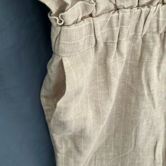 Romeo+Juliet Couture: Ivory/Tan Jumpsuit- adjustable straps, pockets, wide leg-M - Picture 13 of 16